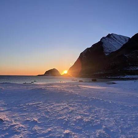 Arctic Waves Cottage, Haukland Leknes Exterior photo